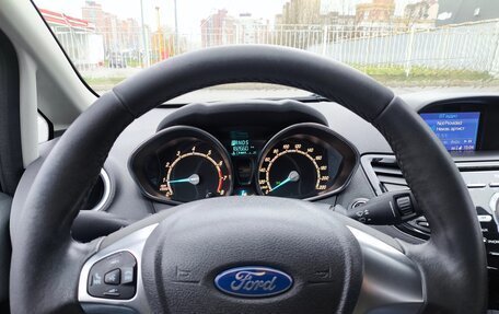 Ford Fiesta, 2015 год, 820 000 рублей, 12 фотография