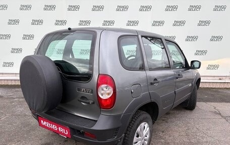 Chevrolet Niva I рестайлинг, 2017 год, 650 000 рублей, 4 фотография