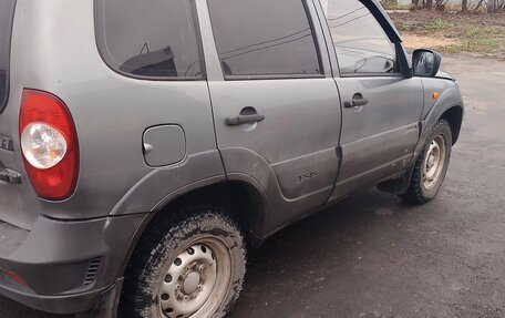 Chevrolet Niva I рестайлинг, 2009 год, 389 000 рублей, 8 фотография