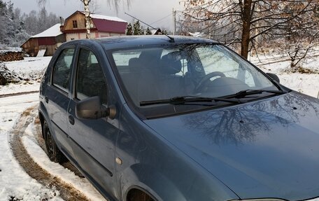 Renault Logan I, 2012 год, 300 000 рублей, 2 фотография