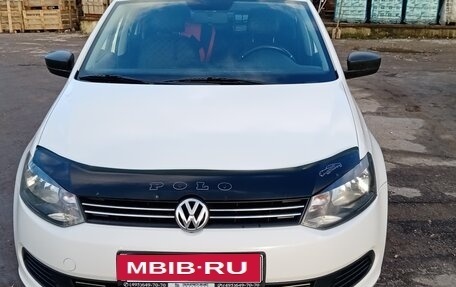 Volkswagen Polo VI (EU Market), 2013 год, 800 000 рублей, 1 фотография