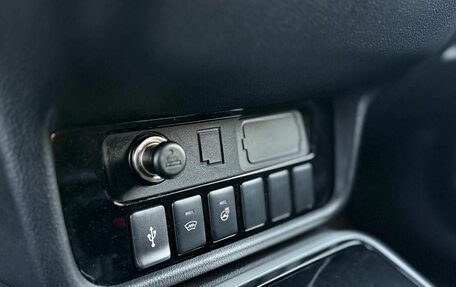 Mitsubishi Outlander III рестайлинг 3, 2020 год, 2 295 000 рублей, 19 фотография