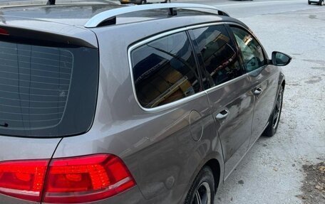 Volkswagen Passat B7, 2011 год, 1 499 999 рублей, 14 фотография