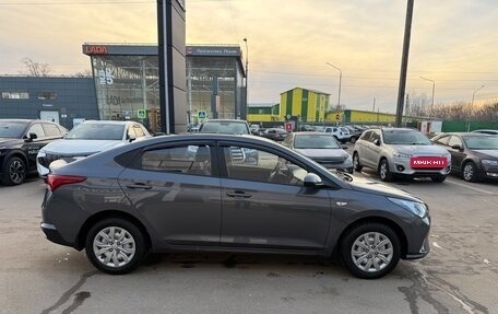 Hyundai Solaris II рестайлинг, 2022 год, 1 845 000 рублей, 5 фотография