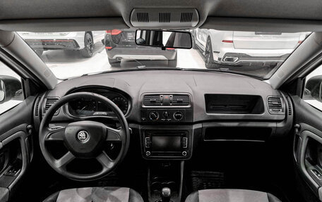Skoda Fabia II, 2013 год, 550 000 рублей, 17 фотография