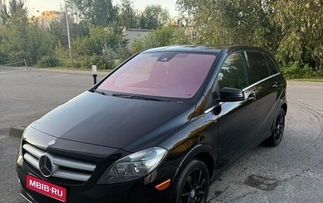 Mercedes-Benz B-Класс, 2017 год, 1 950 000 рублей, 1 фотография