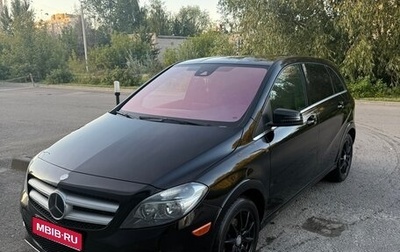 Mercedes-Benz B-Класс, 2017 год, 1 950 000 рублей, 1 фотография