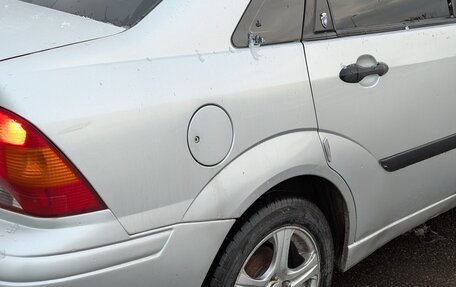 Ford Focus IV, 2001 год, 270 000 рублей, 3 фотография