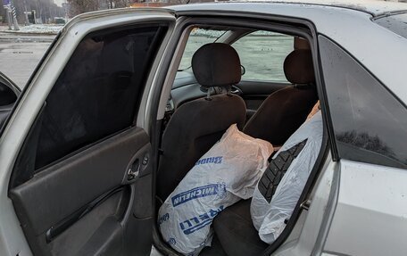 Ford Focus IV, 2001 год, 270 000 рублей, 11 фотография