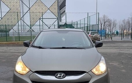 Hyundai ix35 I рестайлинг, 2011 год, 900 000 рублей, 4 фотография