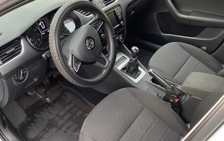 Skoda Octavia, 2016 год, 1 400 000 рублей, 15 фотография