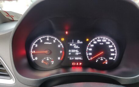 Hyundai Solaris II рестайлинг, 2018 год, 900 000 рублей, 7 фотография