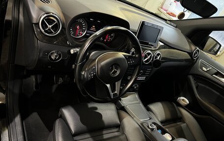 Mercedes-Benz B-Класс, 2017 год, 1 950 000 рублей, 10 фотография