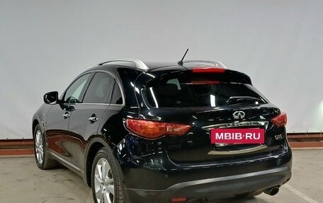 Infiniti QX70, 2013 год, 2 500 000 рублей, 7 фотография