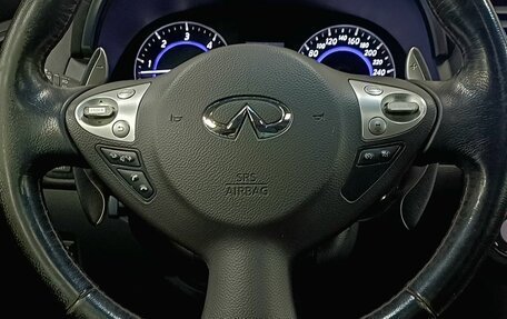 Infiniti QX70, 2013 год, 2 500 000 рублей, 14 фотография