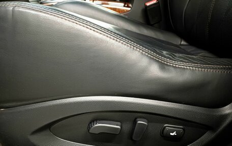 Infiniti QX70, 2013 год, 2 500 000 рублей, 23 фотография