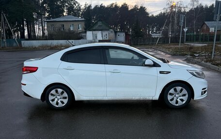 KIA Rio III рестайлинг, 2016 год, 700 000 рублей, 4 фотография