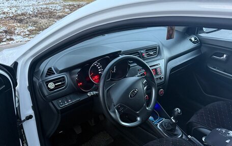 KIA Rio III рестайлинг, 2016 год, 700 000 рублей, 5 фотография