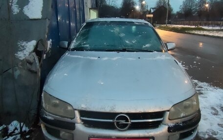 Opel Omega B, 1999 год, 65 000 рублей, 1 фотография