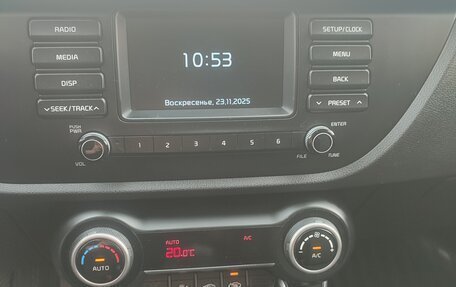 KIA Rio IV, 2018 год, 1 437 000 рублей, 8 фотография