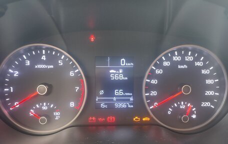 KIA Rio IV, 2018 год, 1 437 000 рублей, 9 фотография