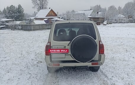 Mitsubishi Pajero III рестайлинг, 2004 год, 1 000 000 рублей, 5 фотография
