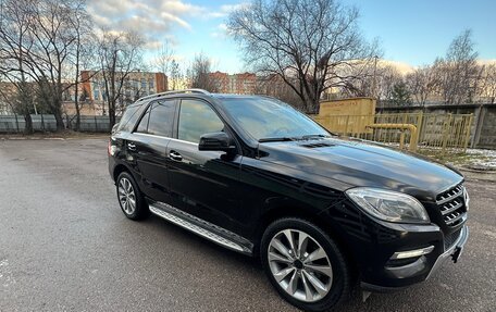 Mercedes-Benz M-Класс, 2015 год, 2 965 000 рублей, 3 фотография