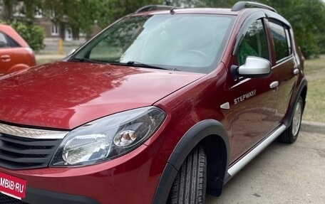 Renault Sandero I, 2014 год, 730 000 рублей, 7 фотография