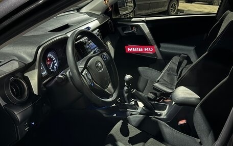 Toyota RAV4, 2016 год, 2 000 000 рублей, 11 фотография