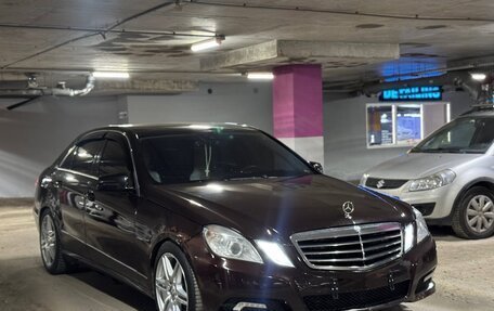 Mercedes-Benz E-Класс, 2010 год, 1 100 000 рублей, 9 фотография