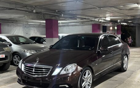 Mercedes-Benz E-Класс, 2010 год, 1 100 000 рублей, 8 фотография