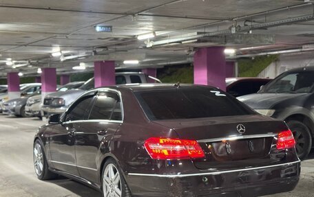 Mercedes-Benz E-Класс, 2010 год, 1 100 000 рублей, 10 фотография