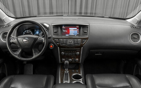 Nissan Pathfinder, 2014 год, 1 790 000 рублей, 10 фотография