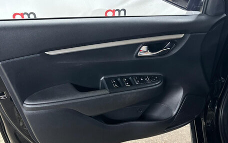 KIA Rio IV, 2020 год, 1 699 000 рублей, 18 фотография