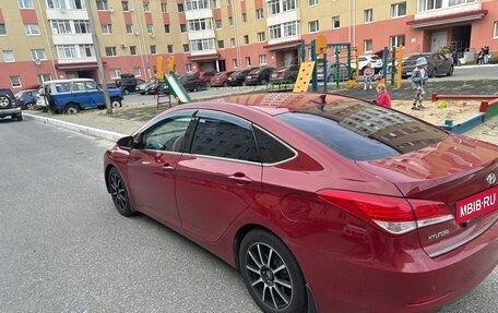 Hyundai i40 I рестайлинг, 2012 год, 900 000 рублей, 3 фотография