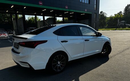 Hyundai Solaris II рестайлинг, 2017 год, 975 000 рублей, 6 фотография