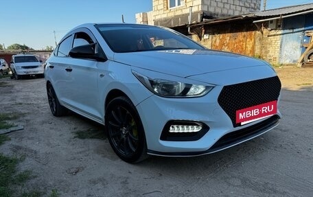 Hyundai Solaris II рестайлинг, 2017 год, 975 000 рублей, 9 фотография