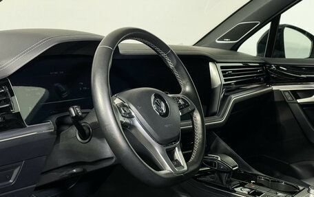 Volkswagen Touareg III, 2019 год, 5 497 000 рублей, 13 фотография