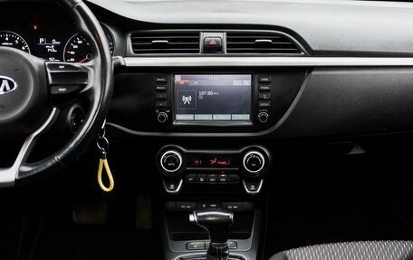 KIA Rio IV, 2018 год, 940 000 рублей, 15 фотография