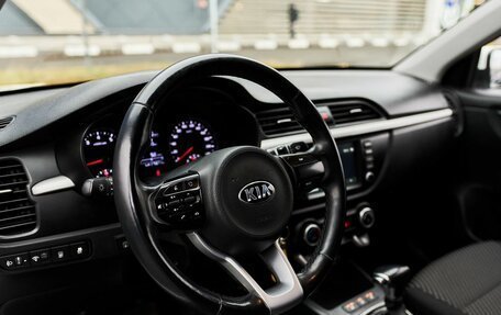 KIA Rio IV, 2018 год, 940 000 рублей, 5 фотография