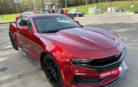 Chevrolet Camaro VI, 2021 год, 3 300 000 рублей, 3 фотография