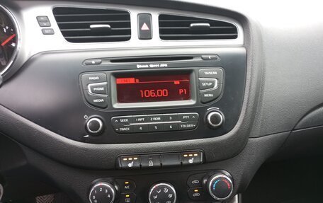 KIA cee'd III, 2013 год, 800 000 рублей, 15 фотография