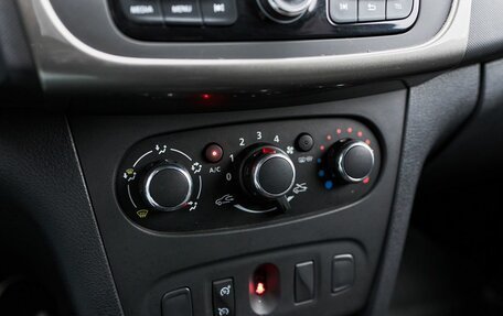 Renault Sandero II рестайлинг, 2020 год, 1 275 000 рублей, 9 фотография