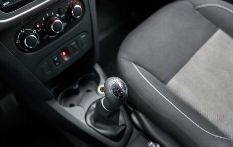 Renault Sandero II рестайлинг, 2020 год, 1 275 000 рублей, 8 фотография