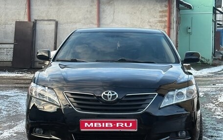 Toyota Camry, 2006 год, 699 999 рублей, 1 фотография