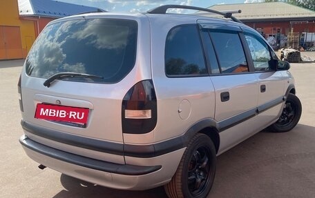 Opel Zafira A рестайлинг, 2001 год, 450 000 рублей, 6 фотография