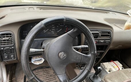 Nissan Primera II рестайлинг, 1990 год, 90 000 рублей, 2 фотография