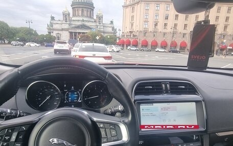 Jaguar F-Pace, 2020 год, 2 490 000 рублей, 2 фотография