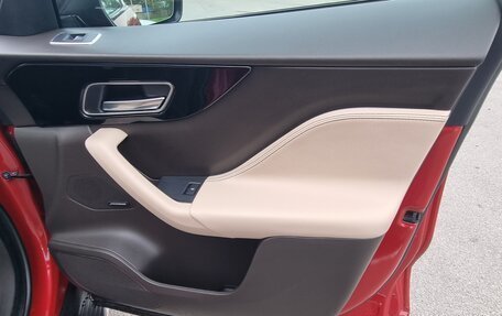 Jaguar F-Pace, 2020 год, 2 490 000 рублей, 28 фотография