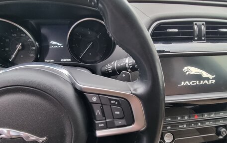 Jaguar F-Pace, 2020 год, 2 490 000 рублей, 31 фотография